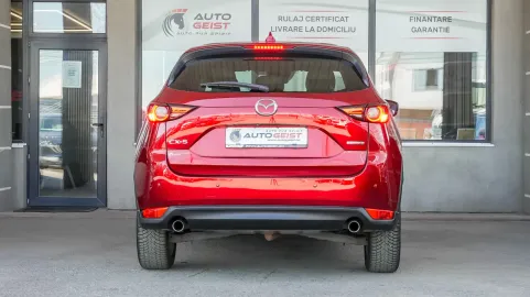 Car image 5