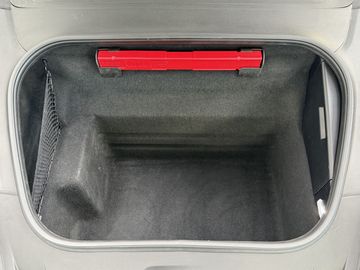 Car image 29