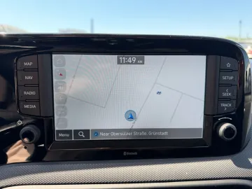 Car image 30