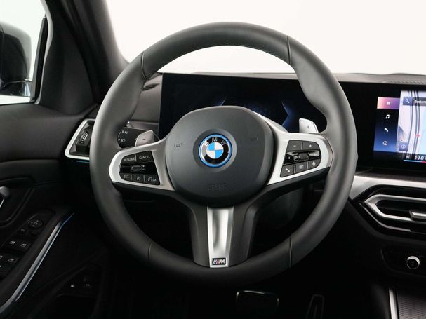 BMW 320 e 150 kW image number 2