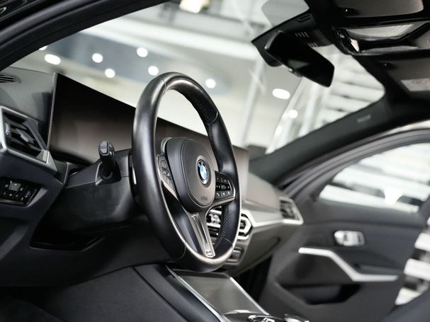 BMW 330d Touring 210 kW image number 4