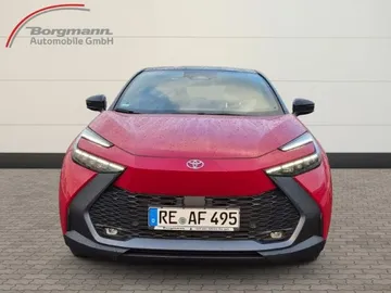 Car image 3