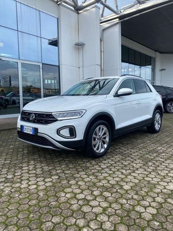 Volkswagen T-Roc 1.0 TSI T-Roc 81 kW image number 1