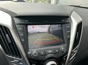 Car image 27