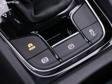 Car image 41