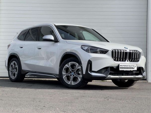 BMW iX1 xDrive30 200 kW image number 2