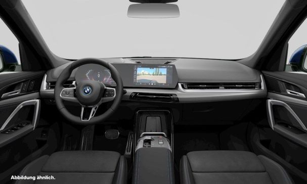 BMW iX1 xDrive30 M Sport 230 kW image number 3