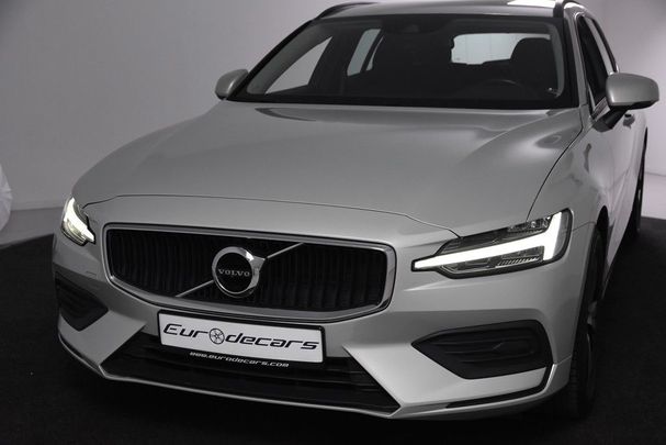 Volvo V60 D3 Momentum 110 kW image number 28