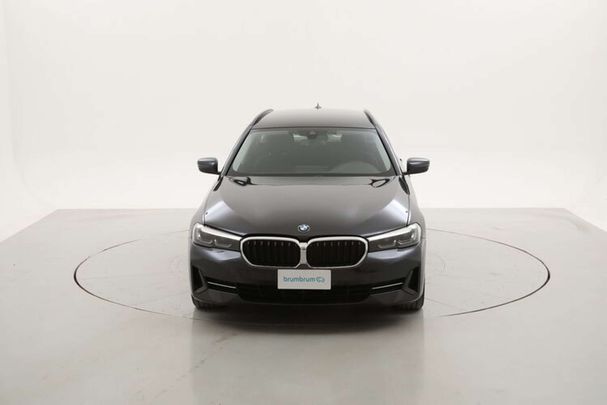 BMW 520d Touring 140 kW image number 9