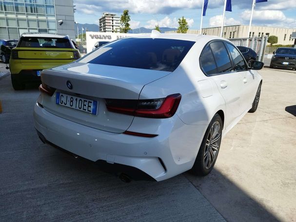 BMW 320i xDrive 135 kW image number 4