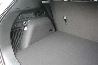 Car image 41