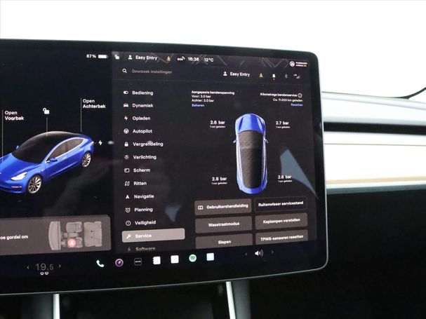 Tesla Model 3 60 Plus 225 kW image number 26