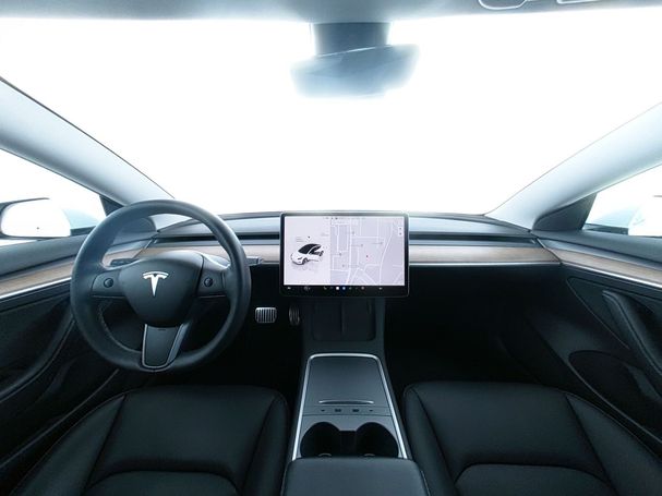 Tesla Model 3 208 kW image number 13