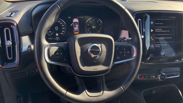 Volvo XC40 T3 Momentum Pro 120 kW image number 21