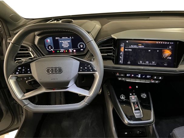 Audi Q4 35 e-tron S-line 125 kW image number 11