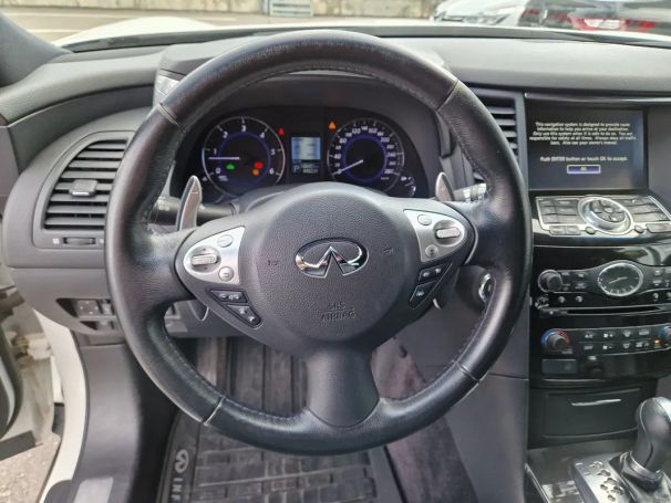 Infiniti QX70 175 kW image number 11