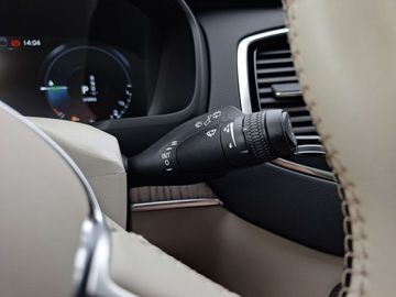 Car image 37