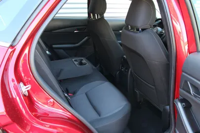 Car image 28