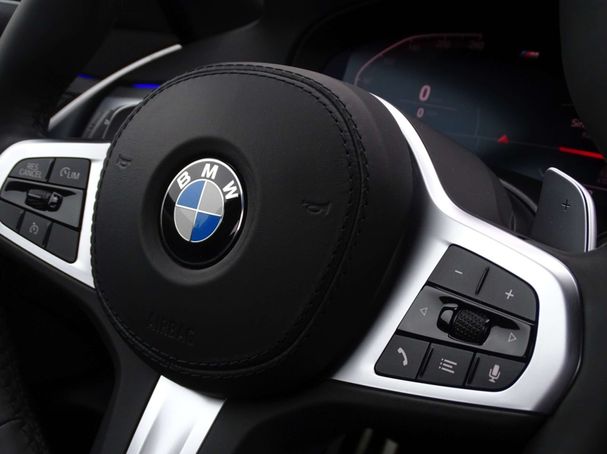 BMW 520i 135 kW image number 33