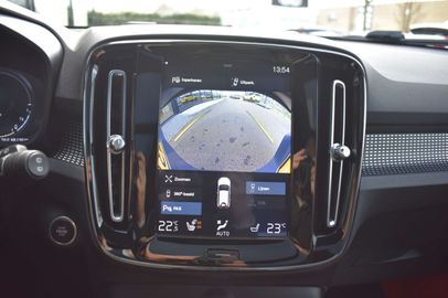 Car image 36