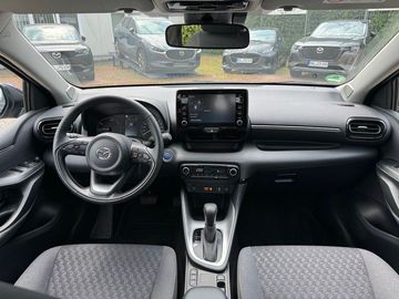 Car image 9