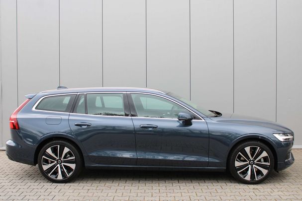 Volvo V60 B4 Plus 145 kW image number 3