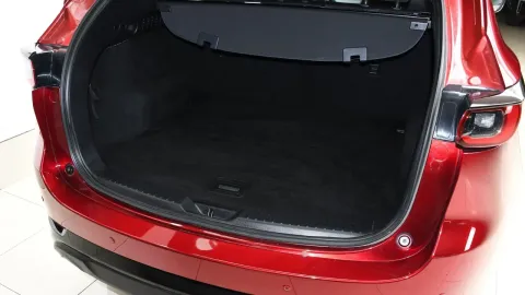 Car image 27
