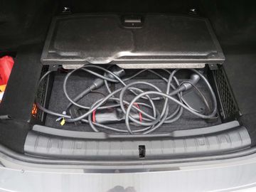 Car image 37