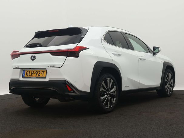 Lexus UX 250h F Sport 135 kW image number 2