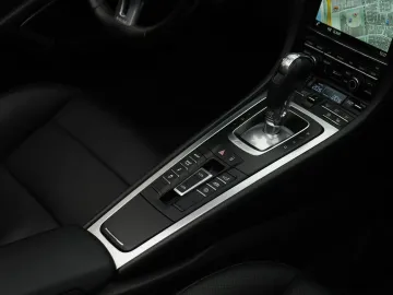 Car image 48