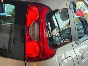 Car image 23