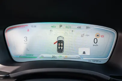Car image 31