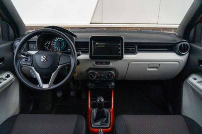 Car image 21