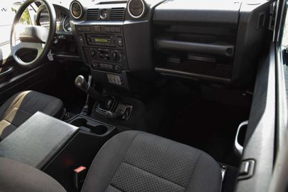 Car image 13