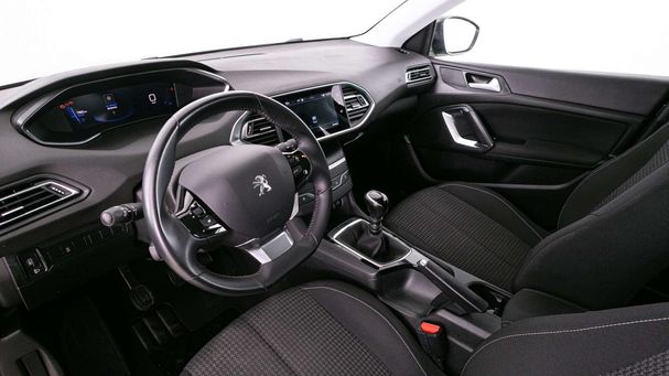 Peugeot 308 1.2 PureTech 110 Active 81 kW image number 15