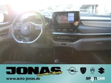 Car image 21