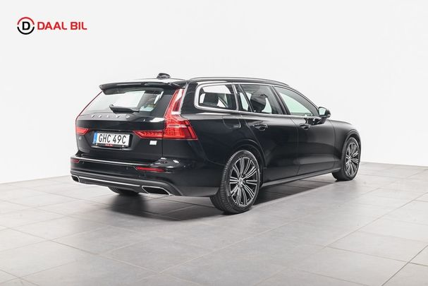 Volvo V60 T6 Recharge AWD 250 kW image number 4