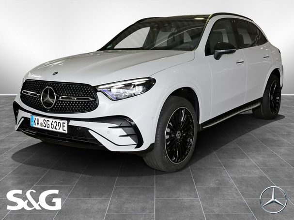 Mercedes-Benz GLC 300 e AMG 230 kW image number 13