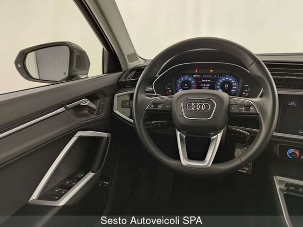 Audi Q3 45 TFSIe S tronic Sportback Business 180 kW image number 8