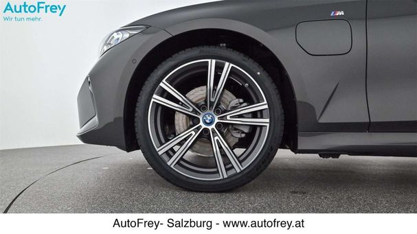 BMW 330 Touring xDrive 185 kW image number 19