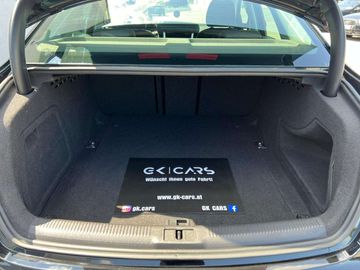 Car image 37