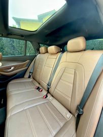 Car image 35