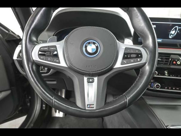 BMW 530 Touring 215 kW image number 7