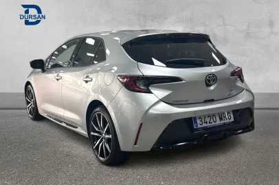Car image 5