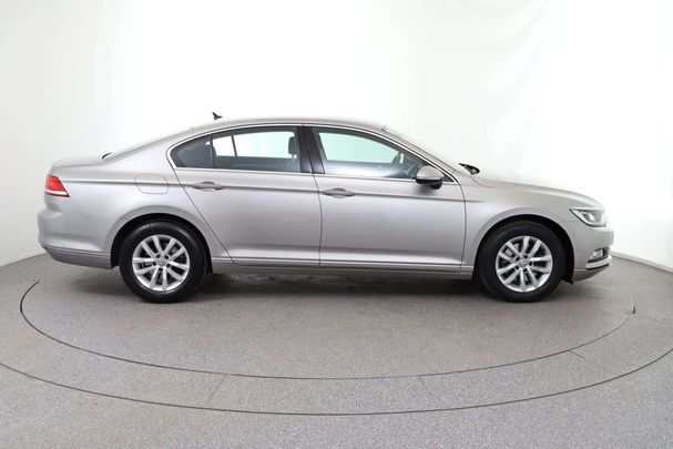 Volkswagen Passat TDI Comfortline 88 kW image number 6