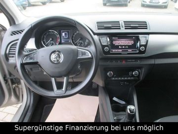 Car image 13