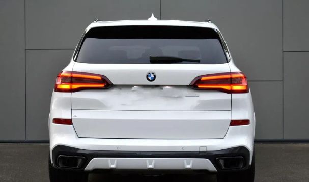 BMW X5 xDrive 210 kW image number 3