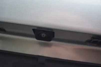 Car image 24