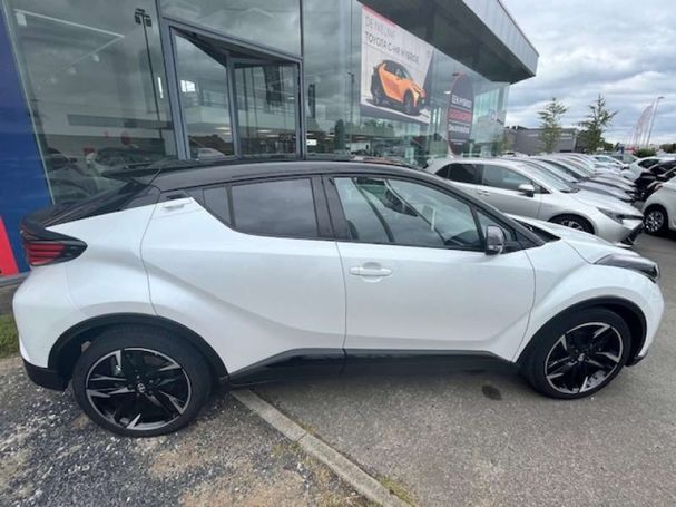 Toyota C-HR 1.8 Hybrid 90 kW image number 4