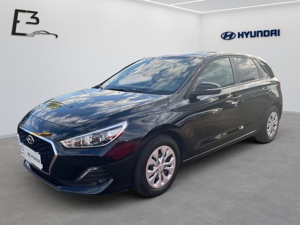 Hyundai i30 1.4 Select 73 kW image number 1